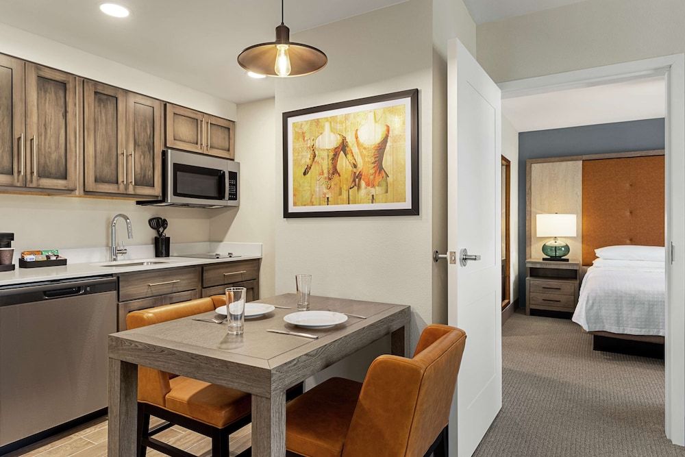 Suite, 1 King Bed, Accessible (Roll-In Shower, Nonsmoking)