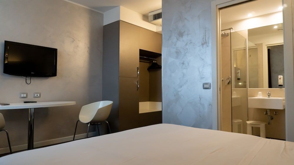 CAVALLO Hotel Noventa di Piave Superior Double Room 6