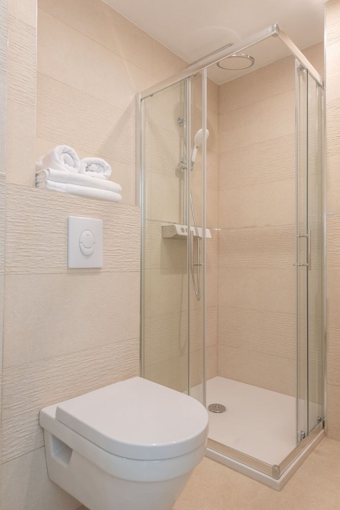 Samstag Classic Double or Twin Room 7