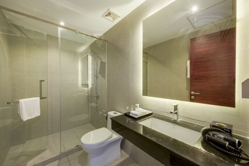 Residence 105 Hotel & Apartment Penthouse Suite 11