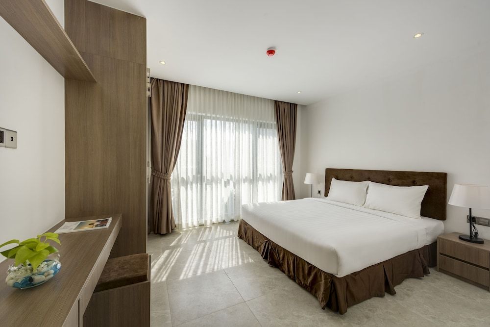 Residence 105 Hotel & Apartment Penthouse Suite 7