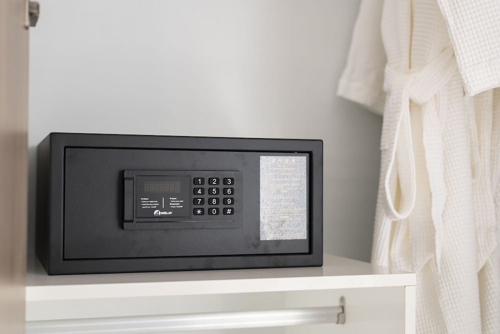 Residence 105 Hotel & Apartment Penthouse Suite 13