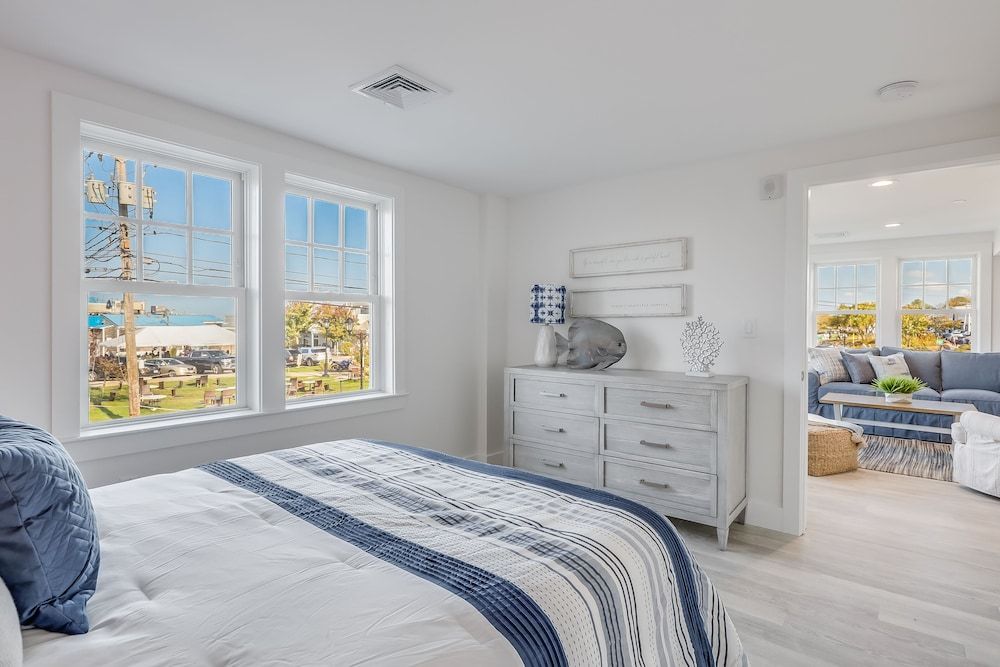 Luxury Condo, 1 Bedroom, Balcony, Ocean View