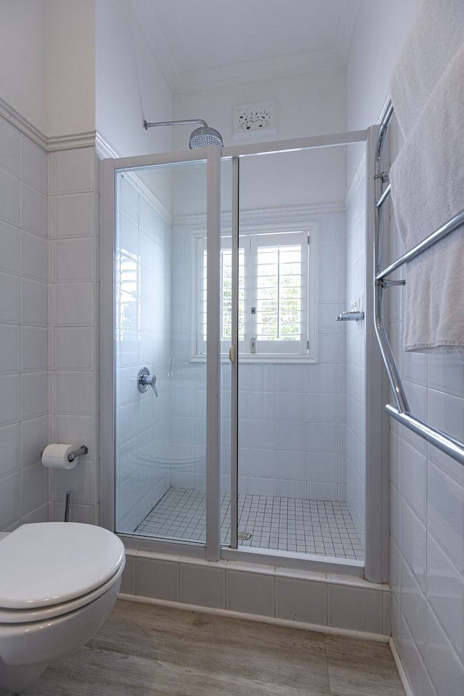 Clifton YOLO Spaces – Clifton Boutique Apartments Clifton YOLO Spaces Clifton Boutique Apartment A 13