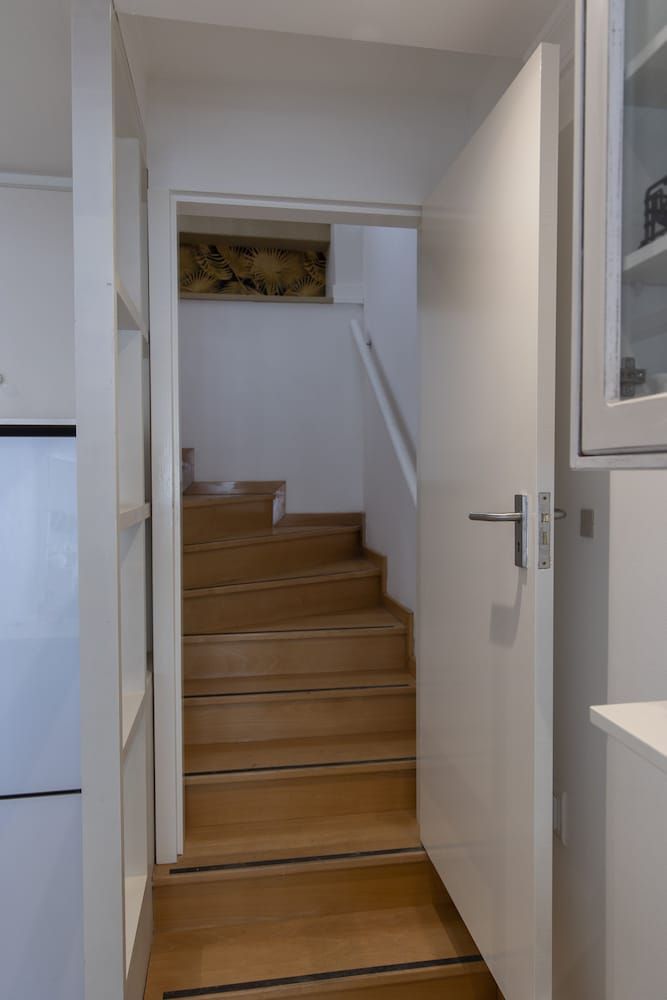 Clifton YOLO Spaces – Clifton Boutique Apartments Clifton YOLO Spaces Clifton Boutique Apartment B 21