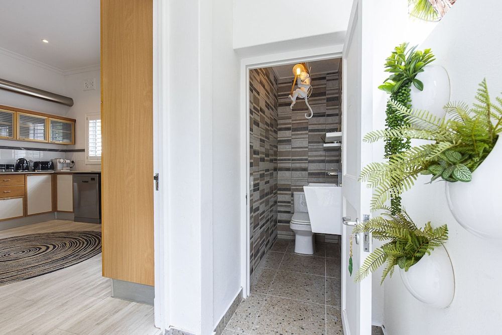 Clifton YOLO Spaces – Clifton Boutique Apartments Clifton YOLO Spaces Clifton Boutique Apartment A 15