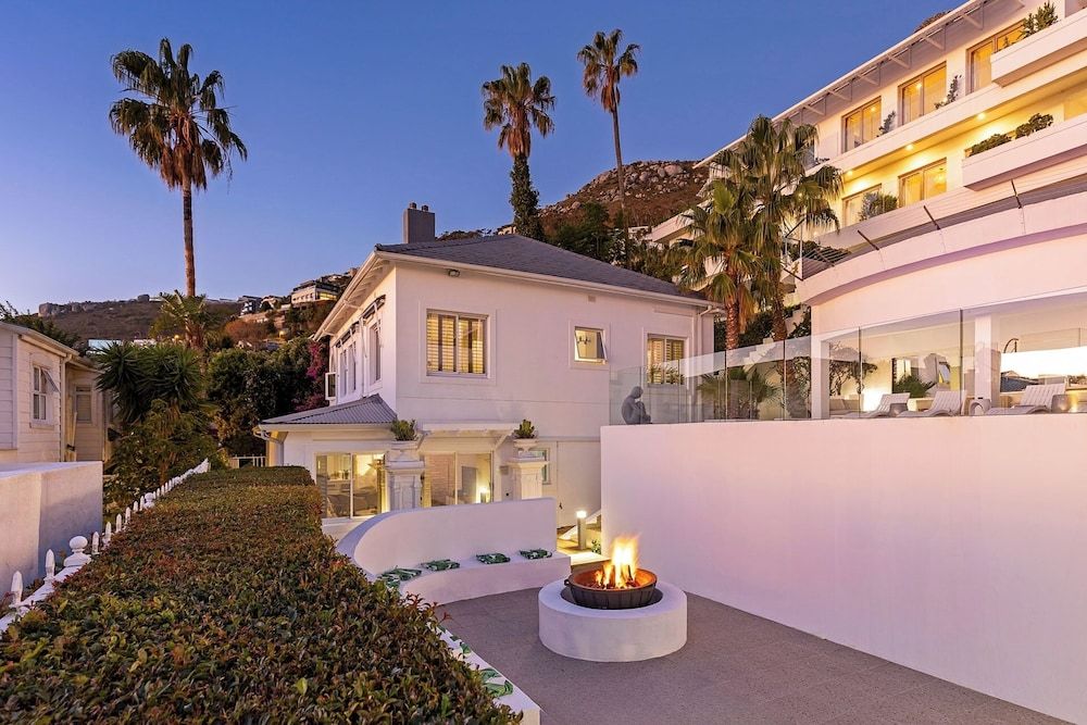 undefined Clifton YOLO Spaces – Clifton Boutique Apartments 8