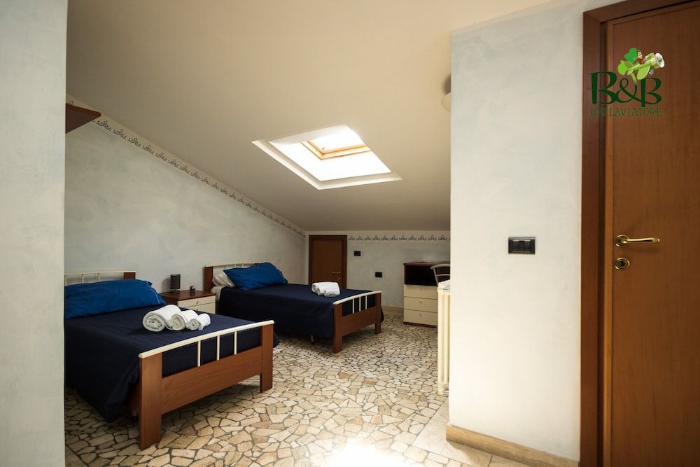 B&B dell'Aviatore Deluxe Quadruple Room 3
