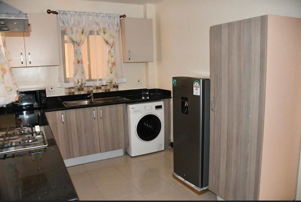 Deluxe Homes Deluxe Apartment 8