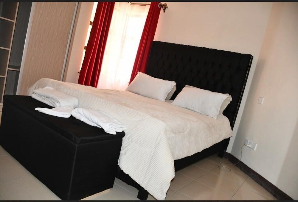 undefined Deluxe Homes 6