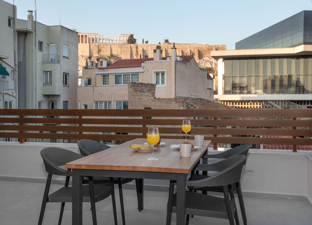 undefined Acropolis Golden Suites by GHH 3