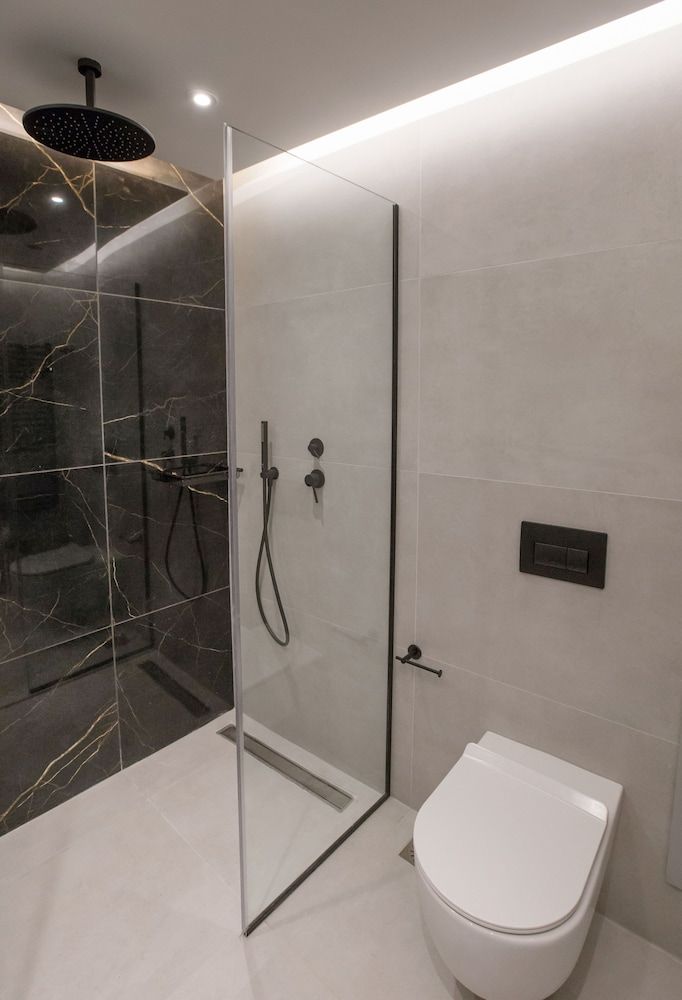 Acropolis Golden Suites by GHH Design Apartment, 1 Bedroom, Garden View, Ground Floor 5