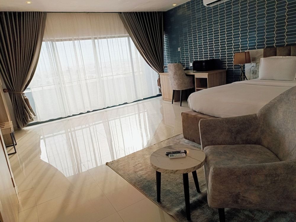 Kakanfo Inn And Conference Centre Presidential Villa