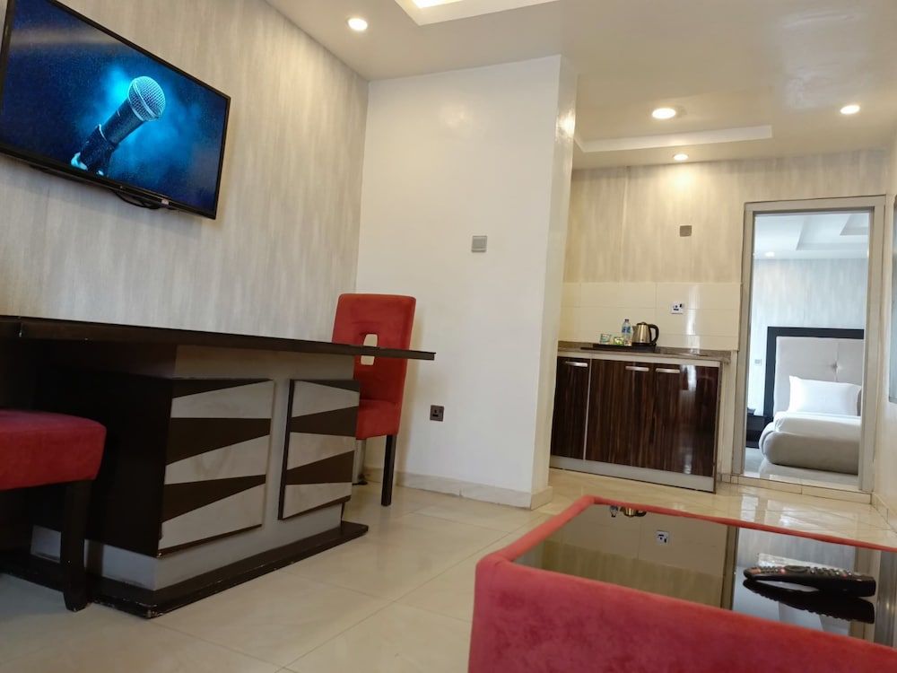 Kakanfo Inn And Conference Centre