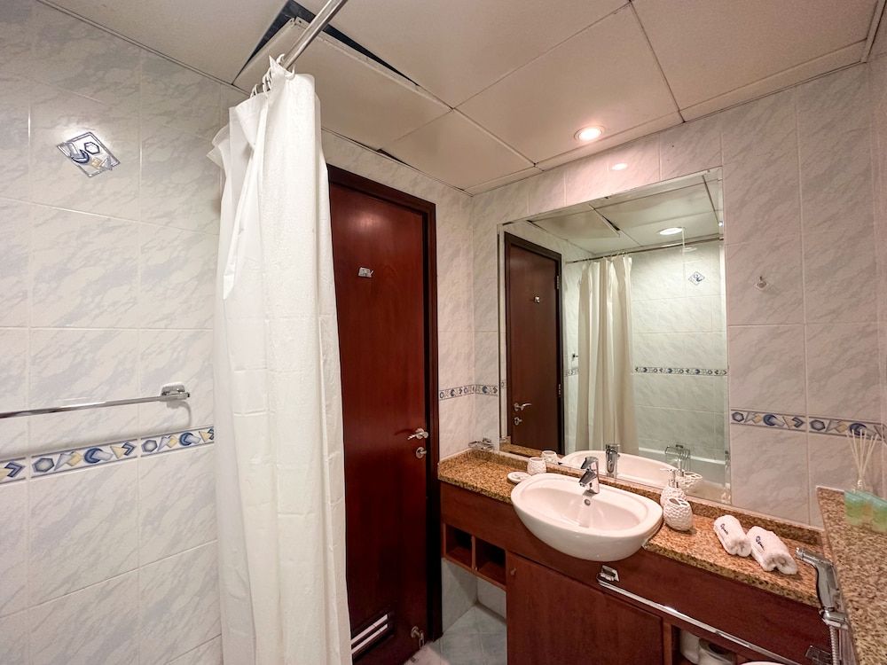 HiGuests - Lake view Comfort Studio 28