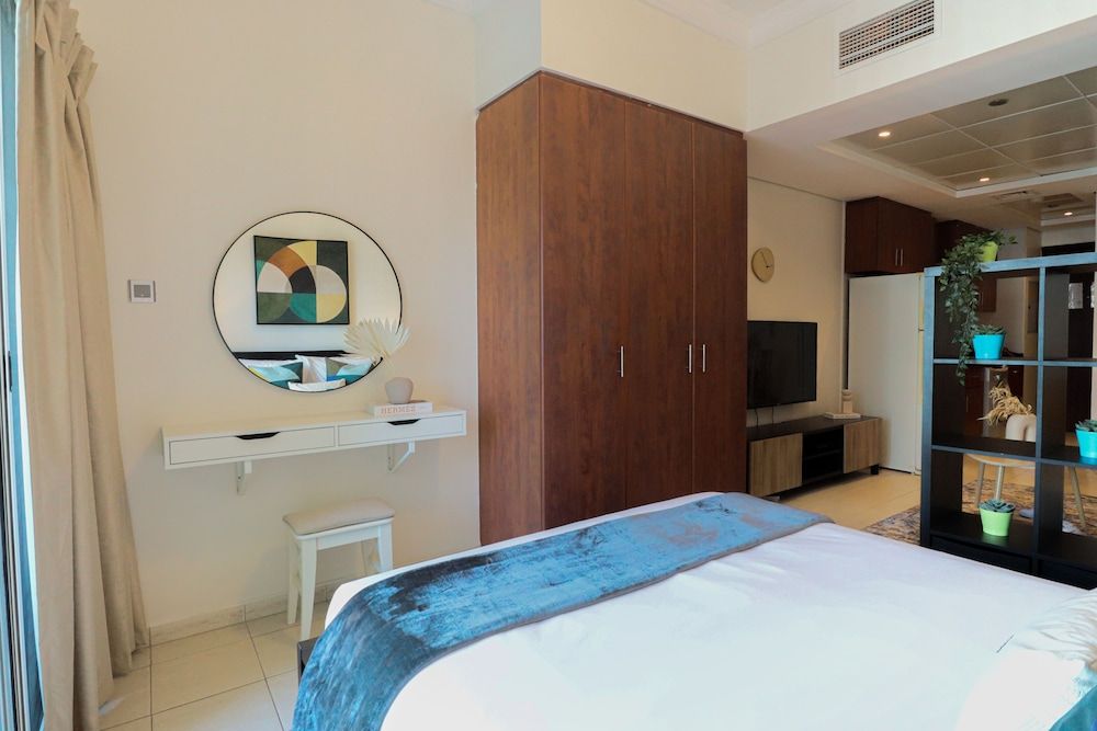 HiGuests - Lake view Comfort Studio 4