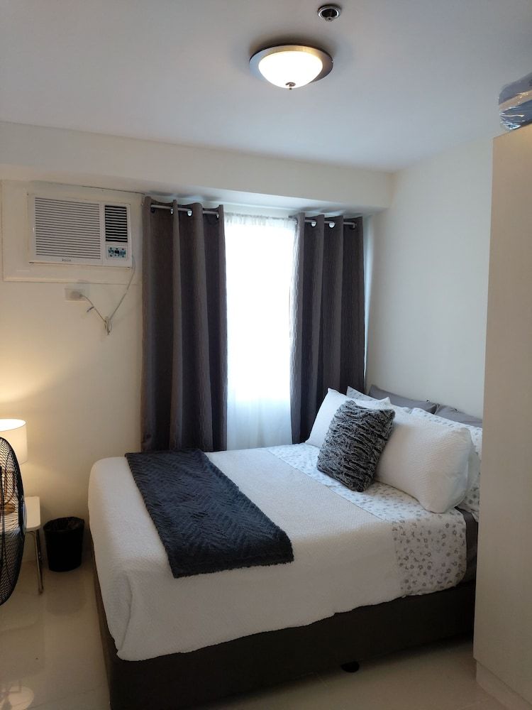 Condo, 2 Bedrooms
