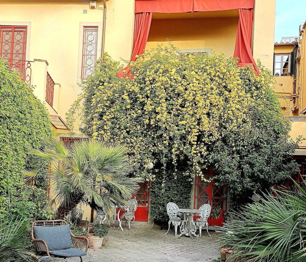 undefined Drom Florence Rooms & Apartments 9