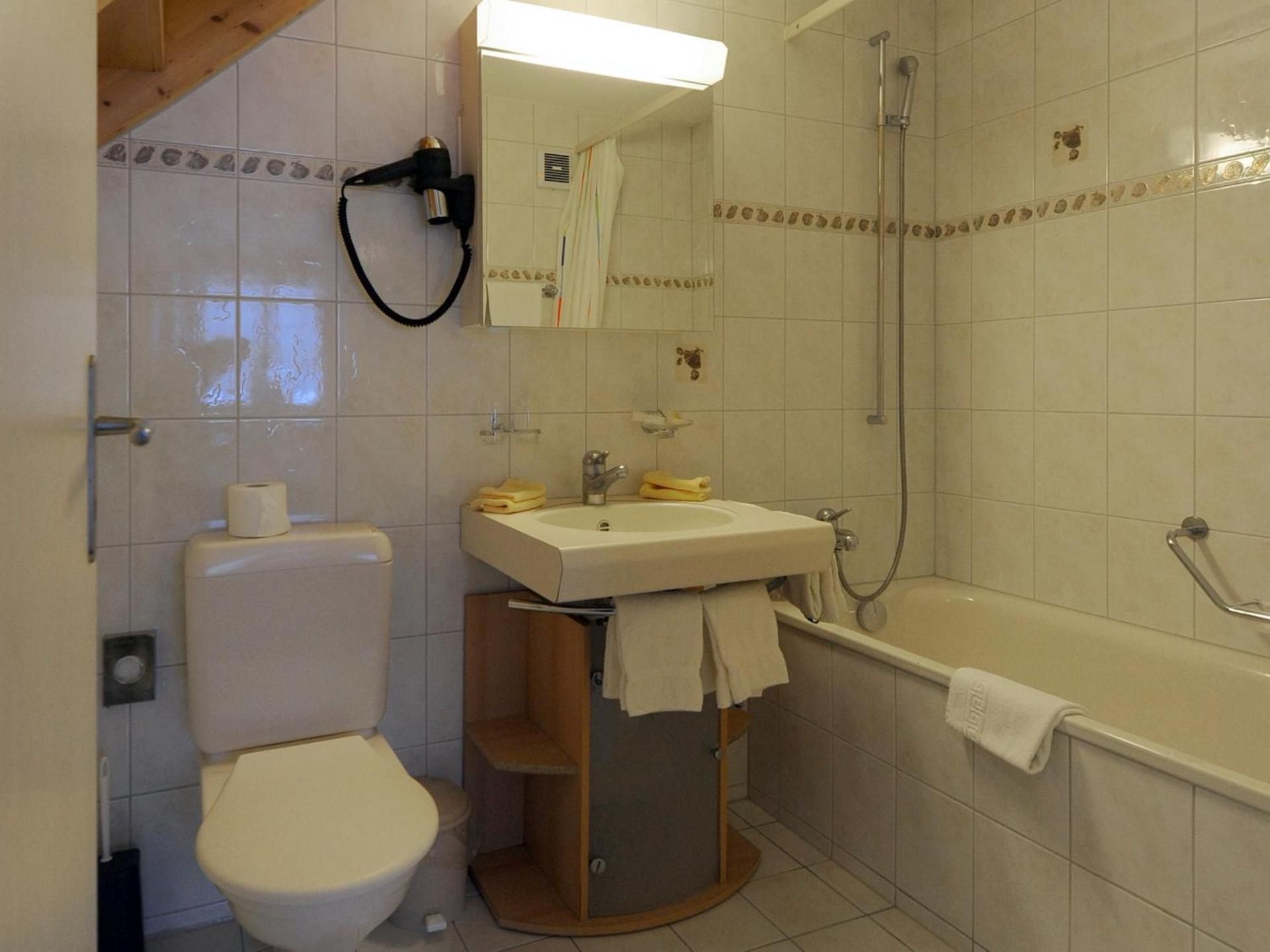 Three-Bedroom Apartment (591)