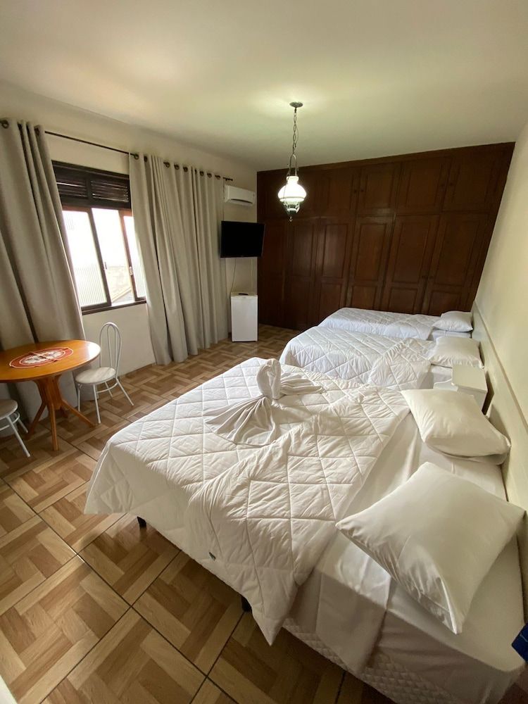 Hotel Montanus Exclusive Quadruple Room, Multiple Beds 3