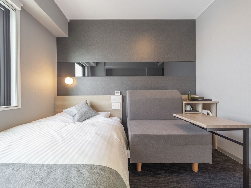 Double Bed With Sofa Bed Room