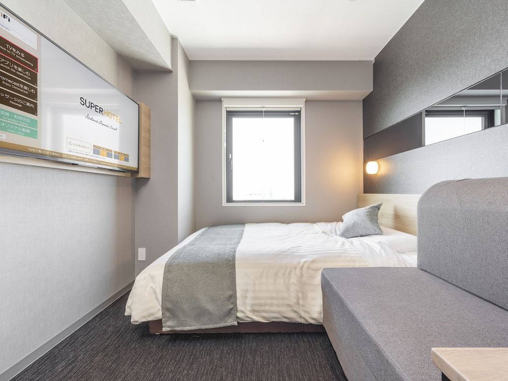 Double Bed With Sofa Bed Room