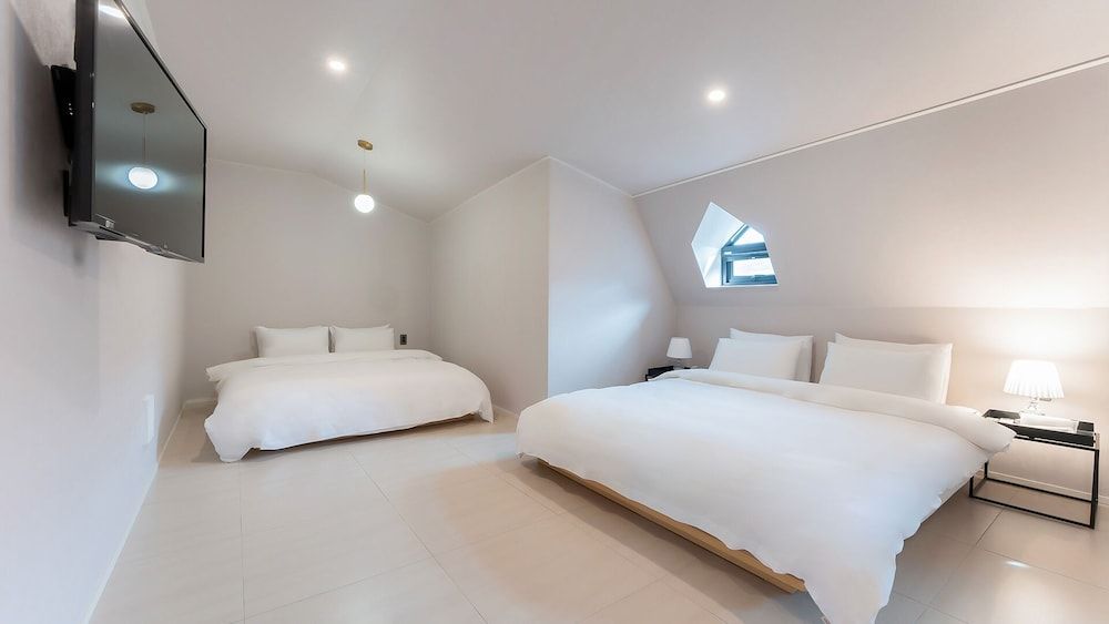 H.Avenue Family Cottage 5