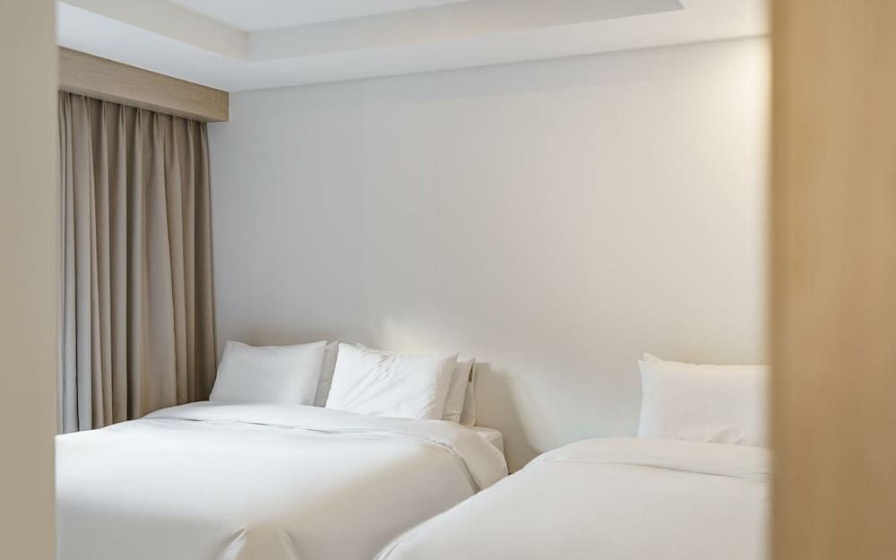 H.Avenue Family Suite