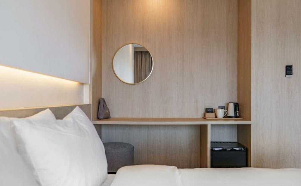 H.Avenue Premium Room, Ocean View 8