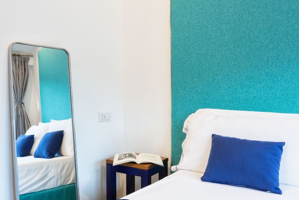 undefined Boutique Suites 186 10