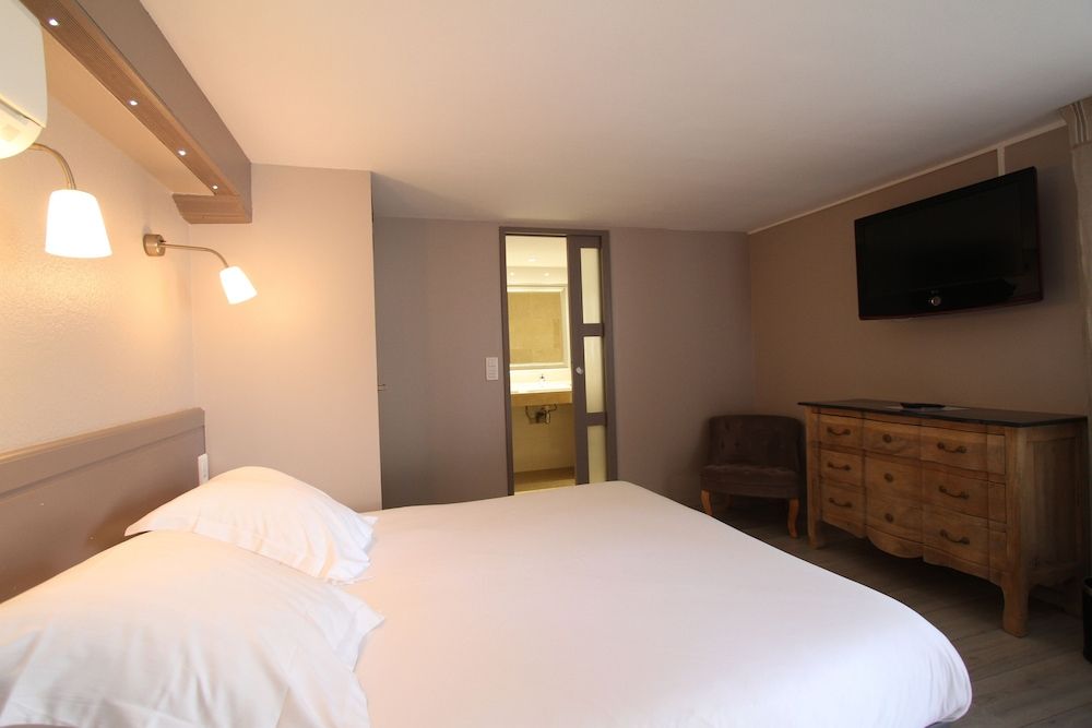 Classic Triple Room, Ensuite