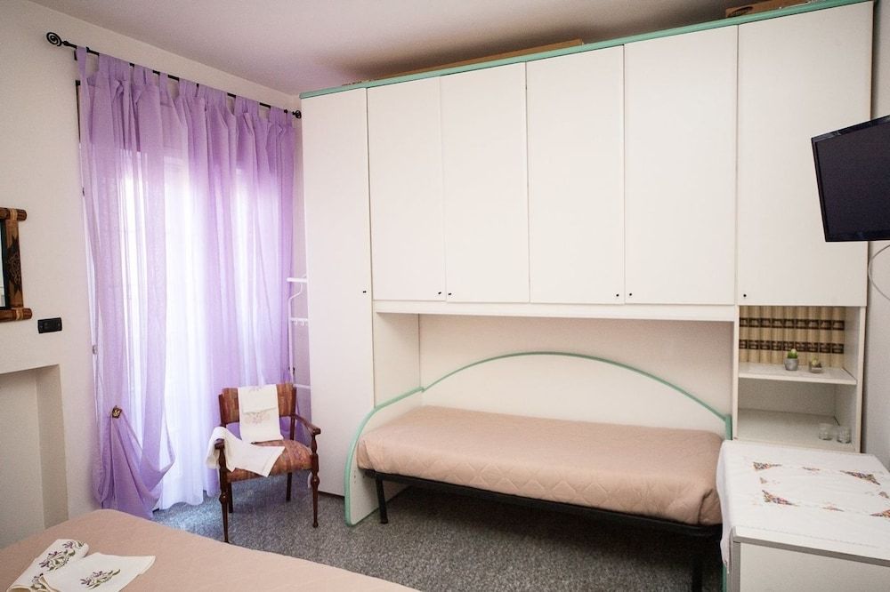 Bed & Breakfast Magna Grecia Basic Triple Room 4