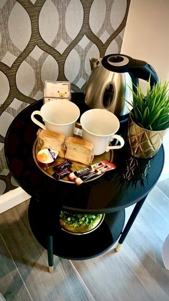 4VaticanRooms Deluxe Double or Twin Room 13