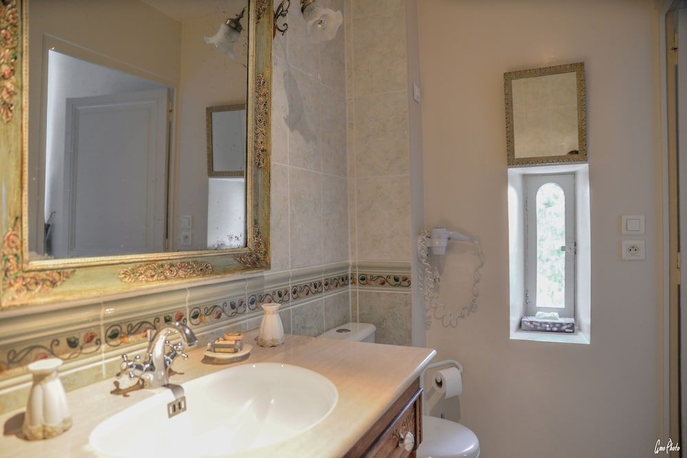 L'Oustal Double Room 14