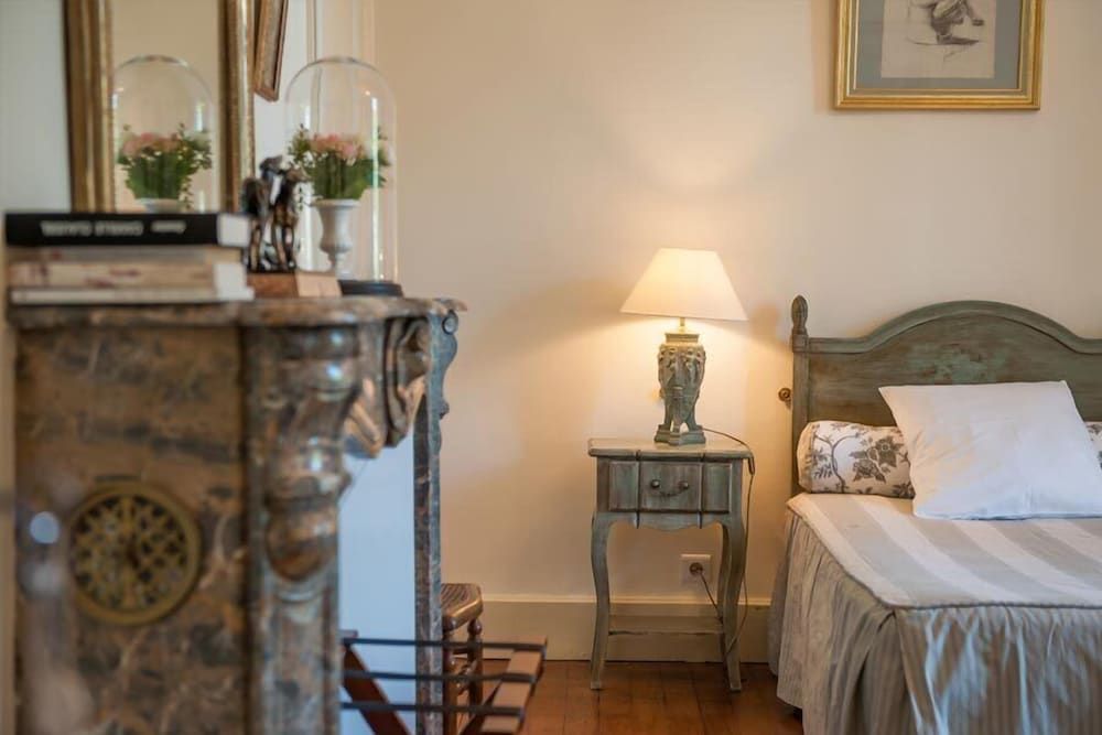 L'Oustal Family Quadruple Room (Camille Claudel) 3