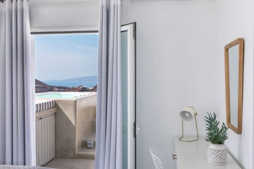 360 Caldera View Villa by Caldera Houses Luxury Villa, Hot Tub 16