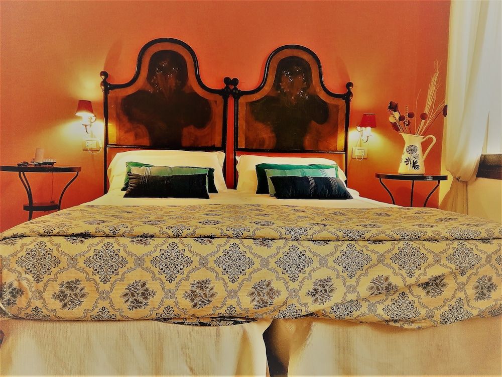 Classic Double or Twin Room