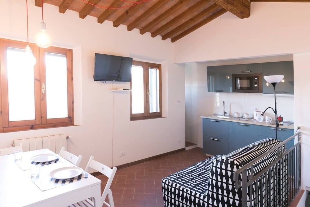 undefined Altido Flat on the Rooves 3