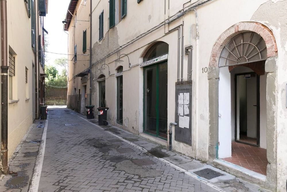 undefined Altido Flat on the Rooves