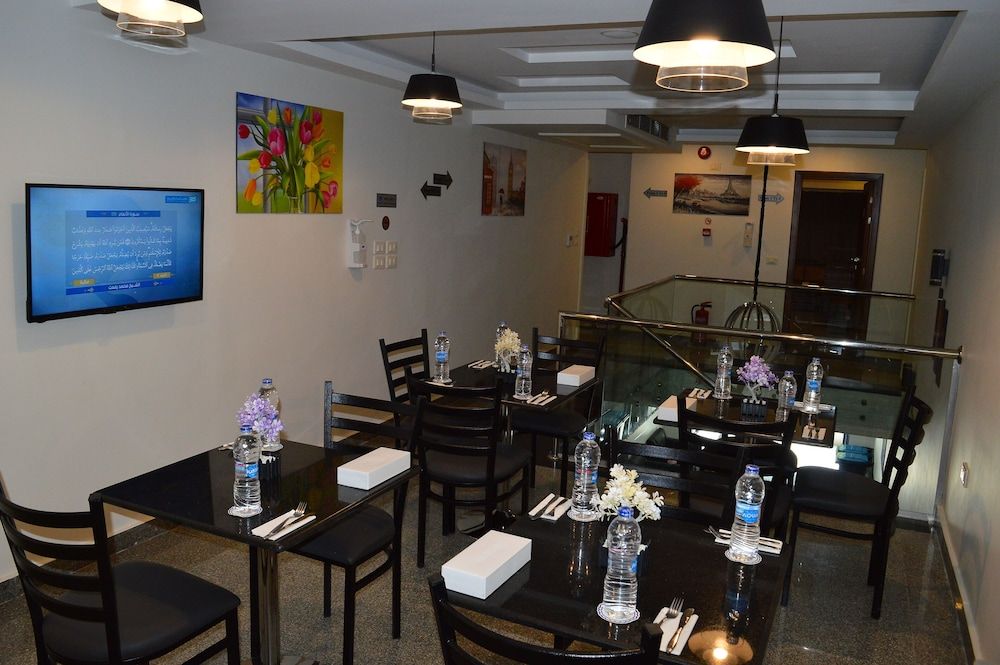 undefined Royal Inn Residence 6