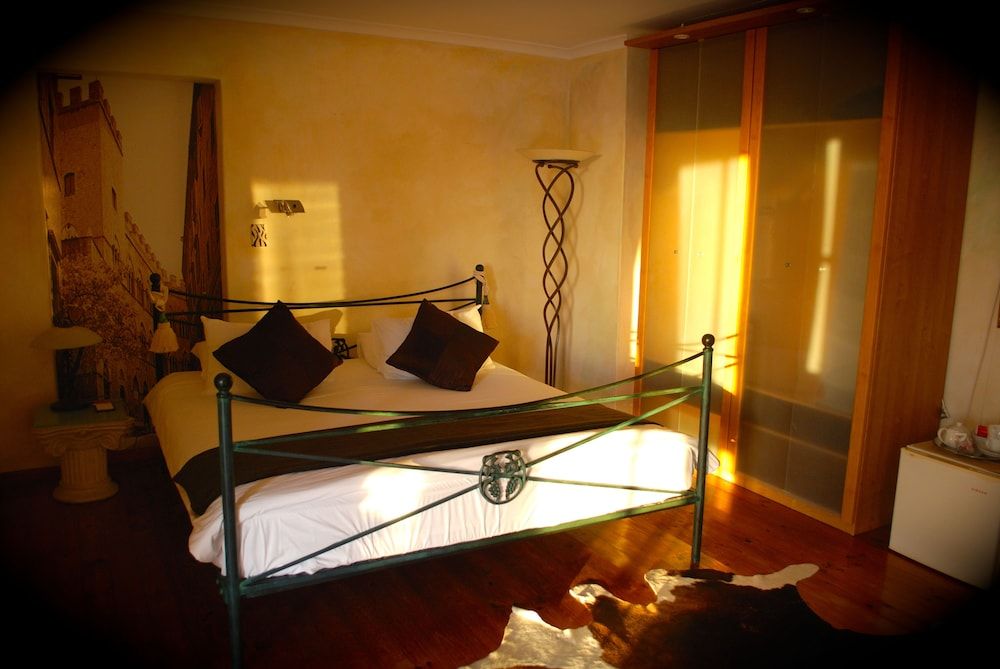 Villa Surprise Superior Suite, 1 King Bed, Balcony, Ocean View