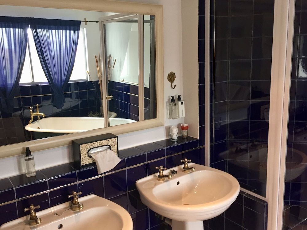 Villa Surprise Royal Suite, 1 King Bed, Ocean View, Sea Facing 5