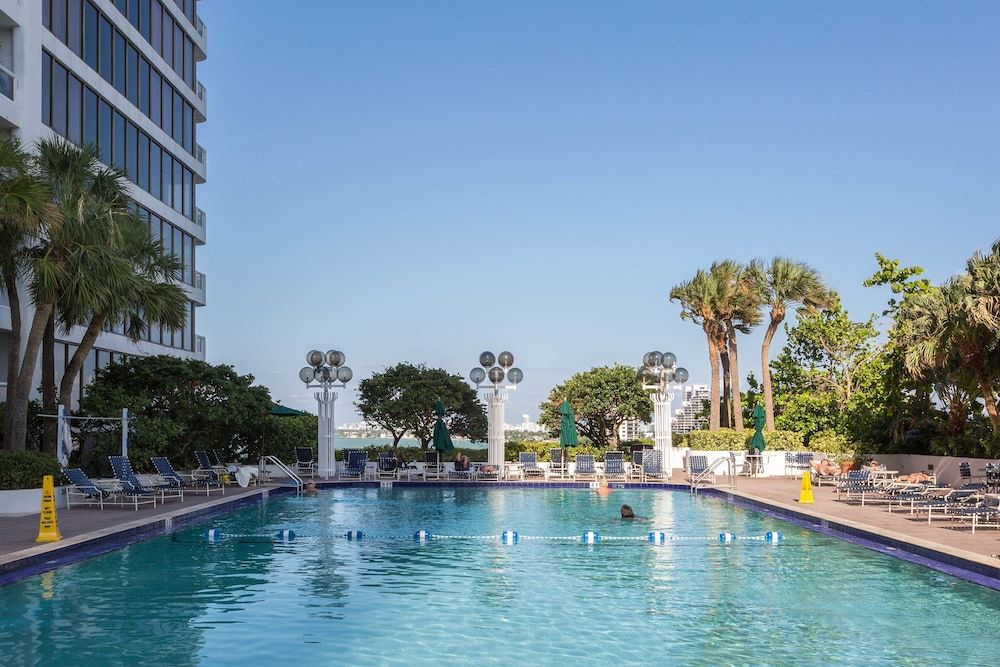undefined Edgewater Hideaway Minutes to Brickell 4