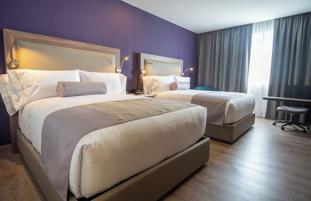 Sheraton Guadalajara Expo Traditional Room, 2 Queen Beds, City View 2