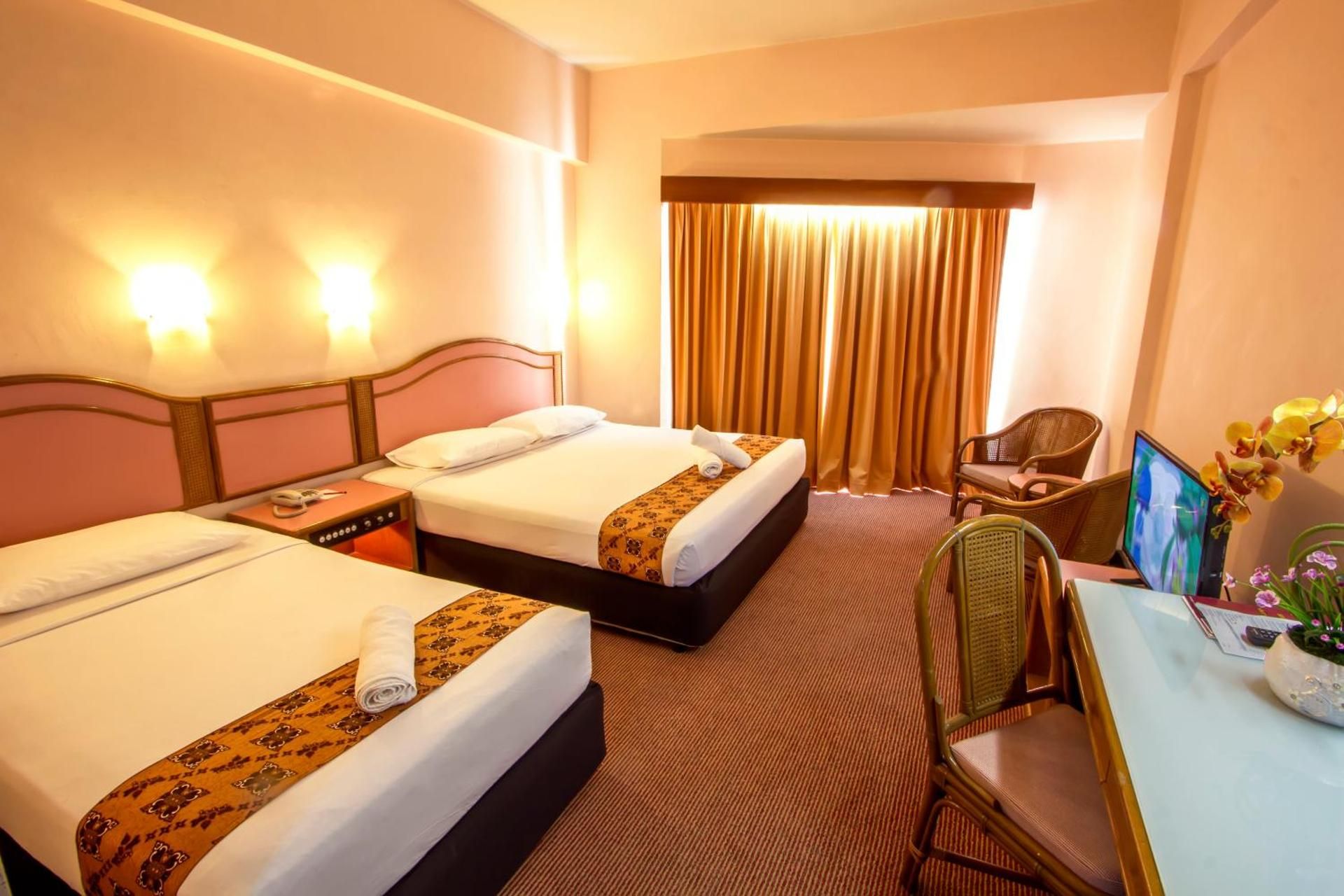 XMAS 3D2N Package Deluxe Triple (1 day set dinner for 3pax)