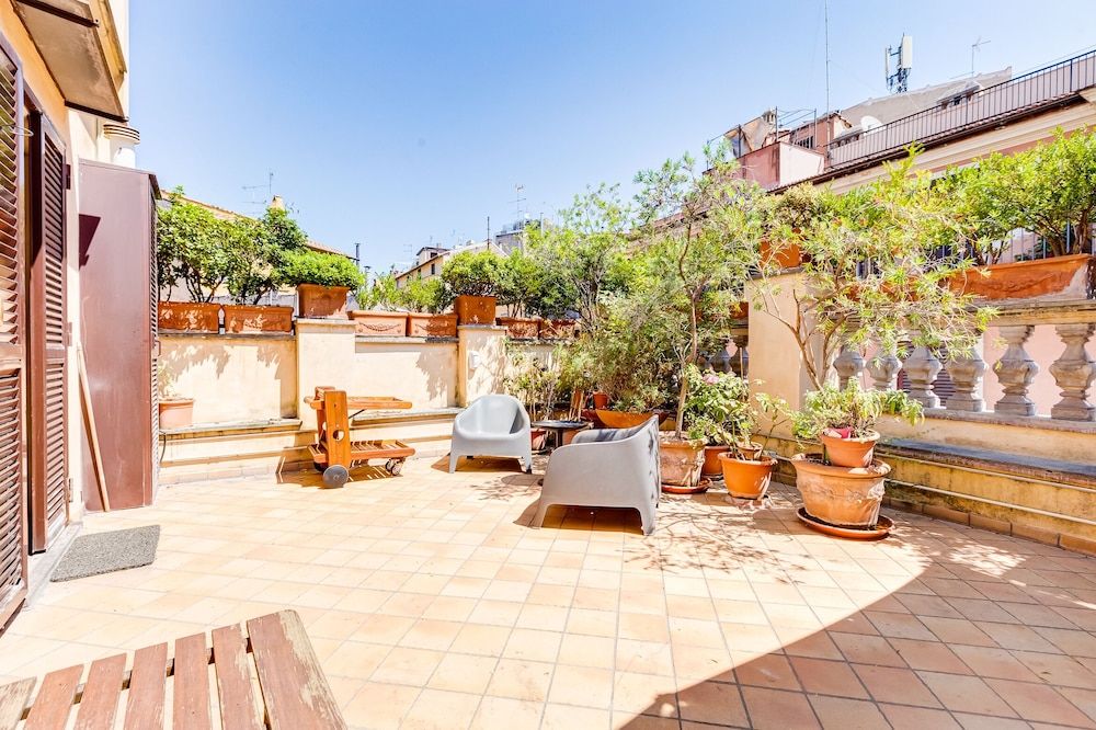 Colosseum Terrace Apartment Apartment, 3 Bedrooms 34