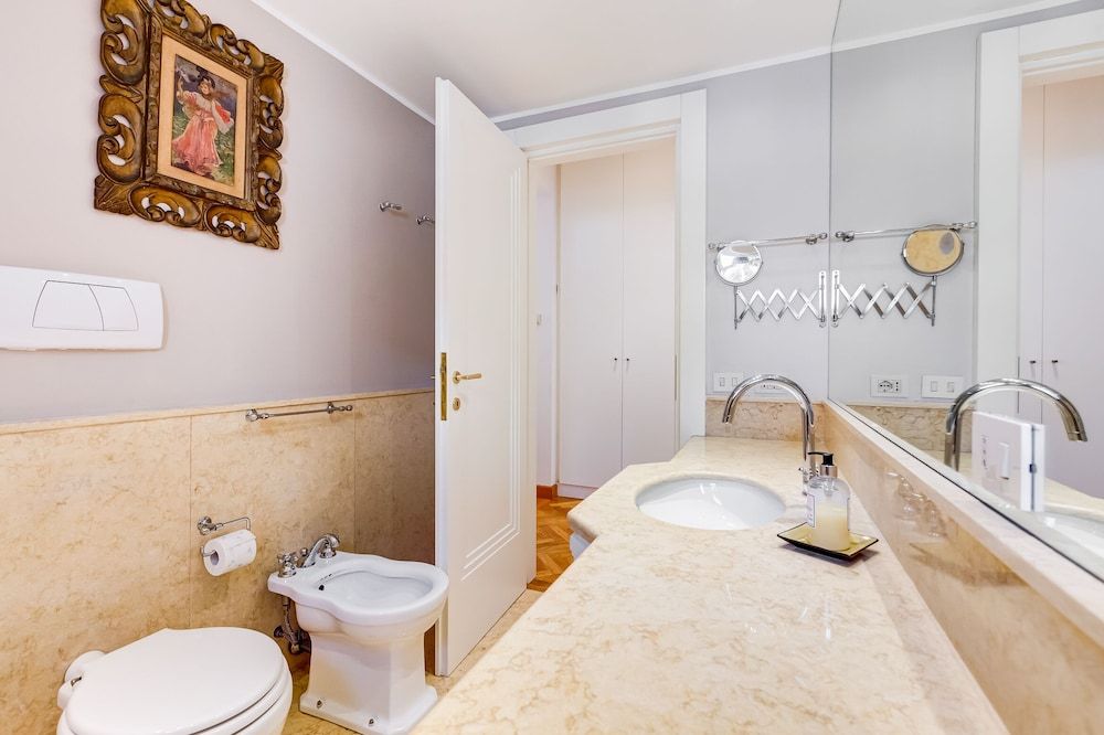 Colosseum Terrace Apartment Apartment, 3 Bedrooms 42