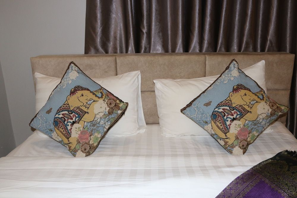 Ostro Hotel Superior Double Room 3