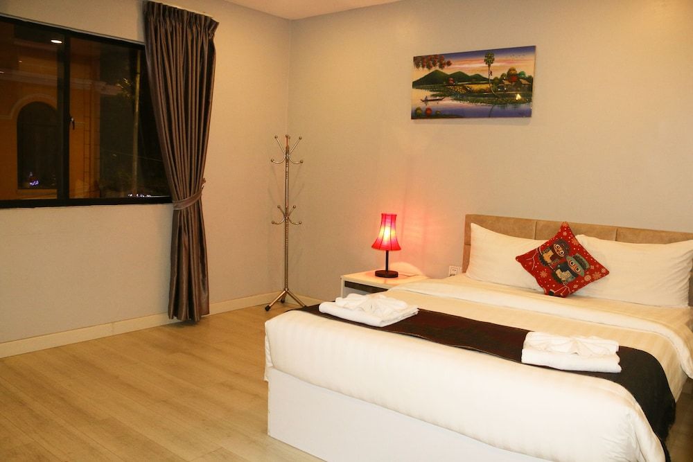 undefined Ostro Hotel 2