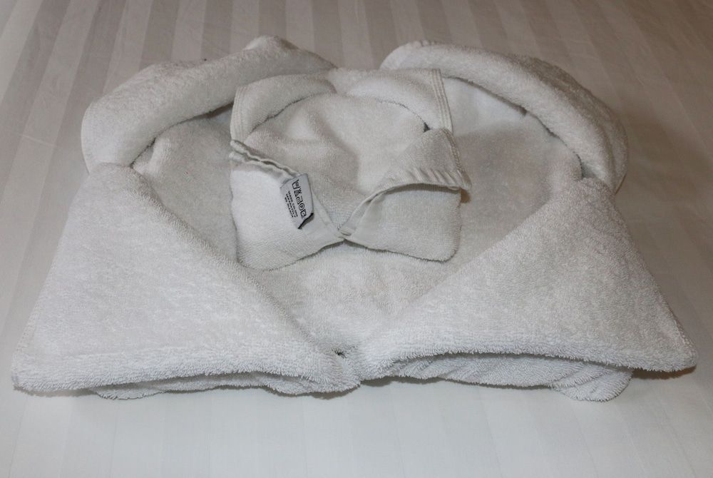 Ostro Hotel Standard Double Room 7